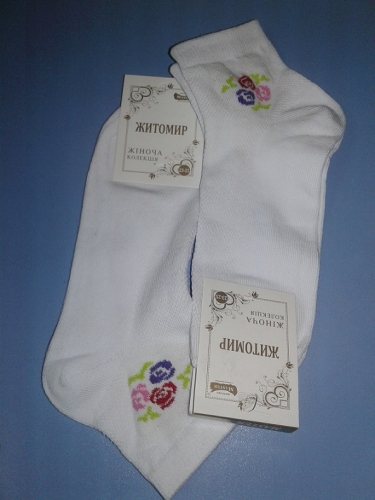 Белые носочки с цветочком